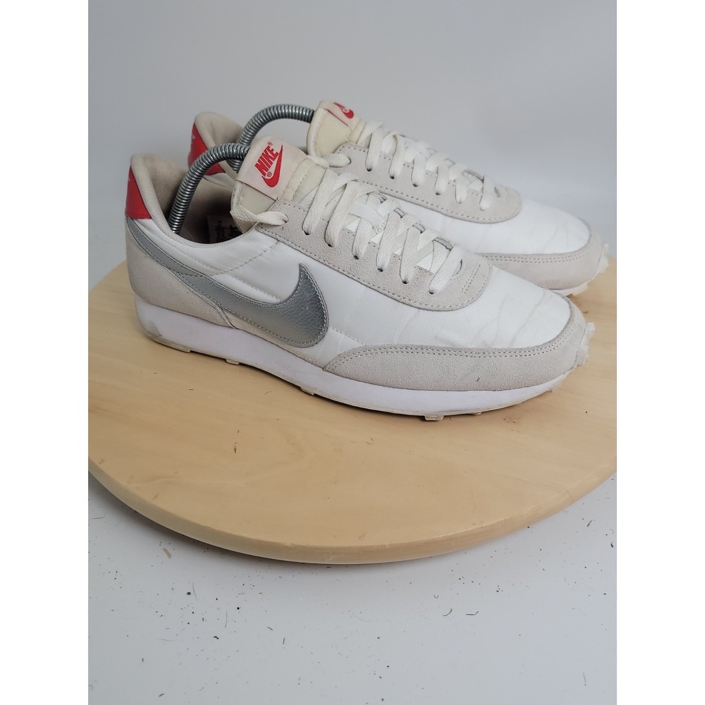 Nike Women's Daybreak Summit White CK2351-103 Size 10 University Red
